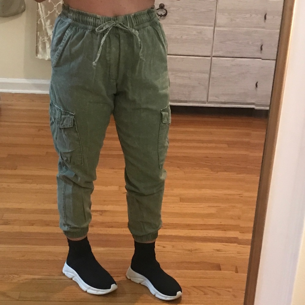BDG Olive Green Cargo Pants